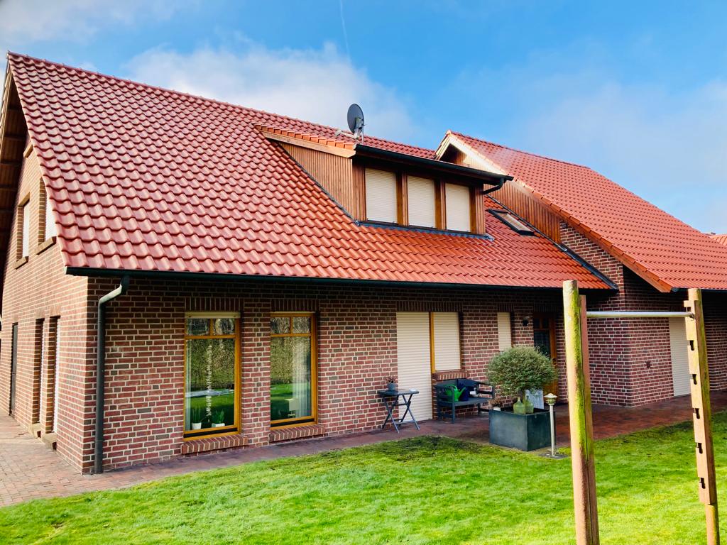 Hausdach nach dem Fr&uuml;hjahrsputz